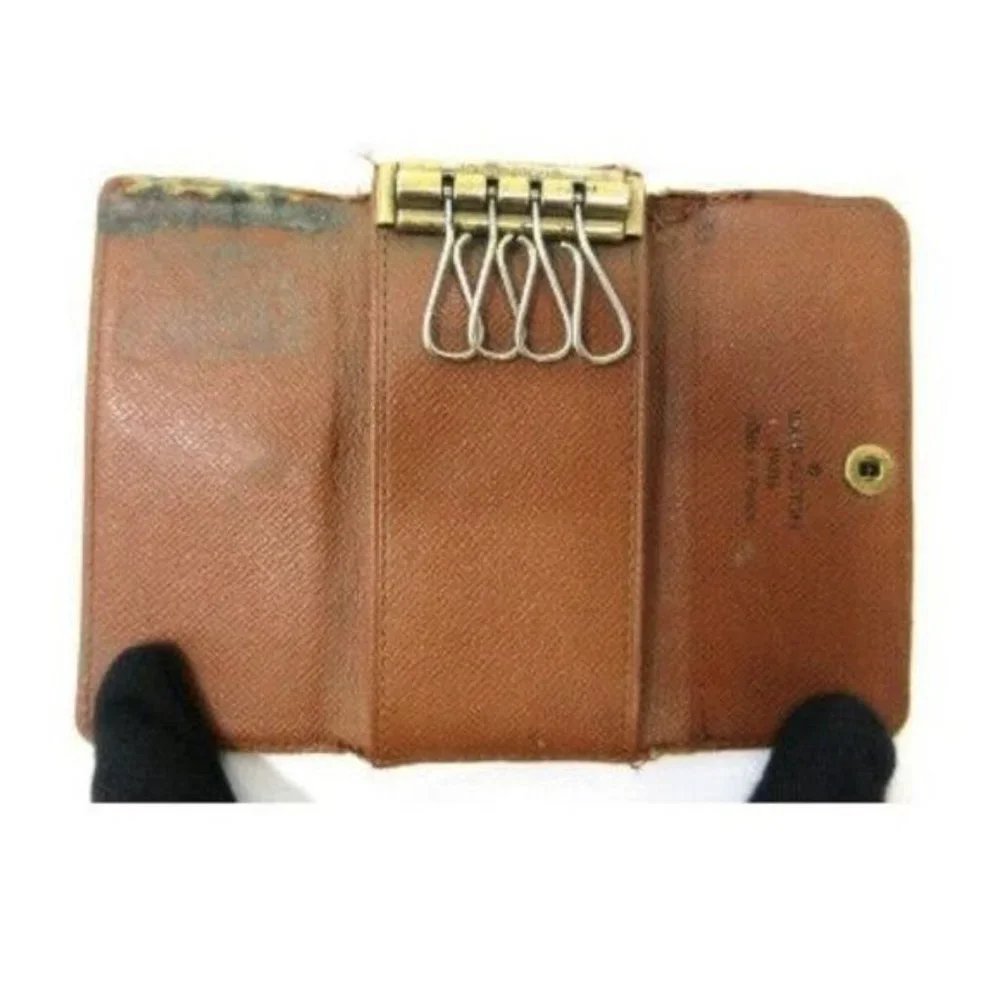 Louis Vuitton Monogram Key Holder/Wallet #1244💥PRICE DROP💥
